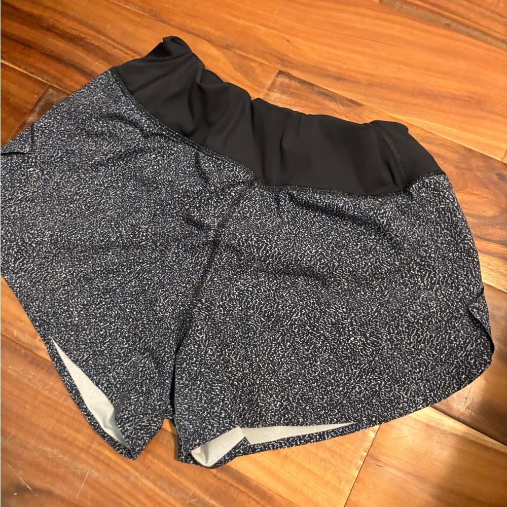 Athleta Black and‎ Gray Athletic Shorts 0213